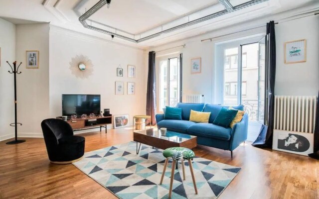 Appartement Lumineux proche de Saint-Lazare - 8P
