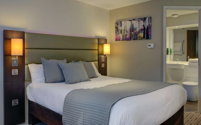 Fortune Hotel Huddersfield M62 JCT24, Sure Collection by Best Western