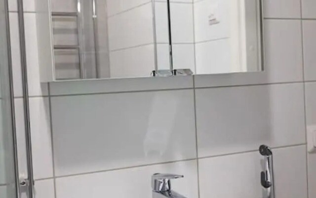 2ndhomes Central 85m2 2BR Apartment