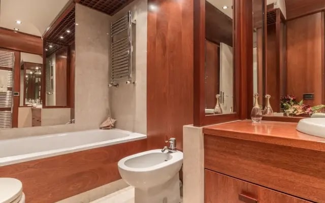 La Fenice Theatre Exclusive Flat