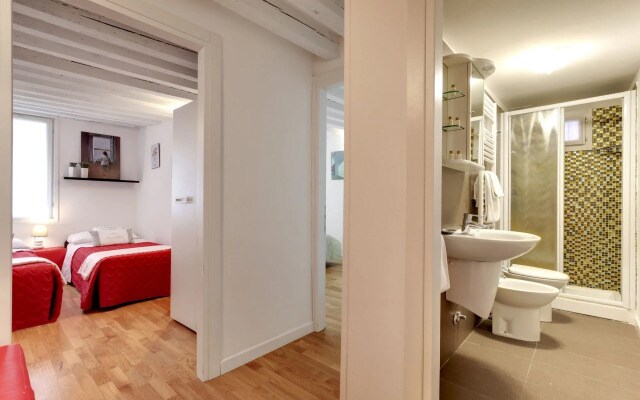 Cannaregio Canal View - Marco Polo by Wonderful Italy