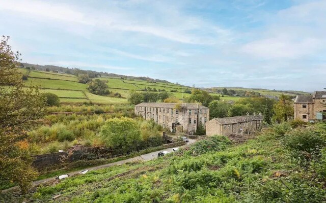 Host Stay Holmfirth Hideaway