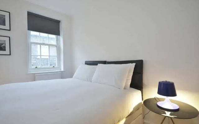 Uber London Theatre Land House