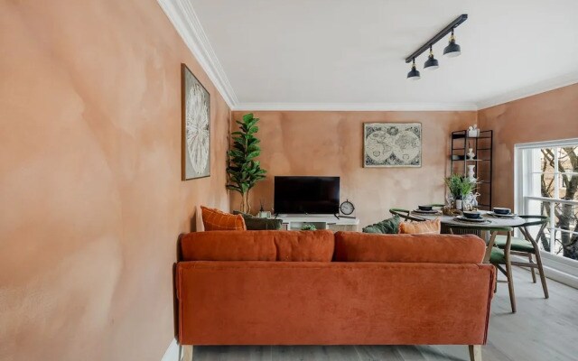 Kings Cross - Modern 2 Bedroom Apartments
