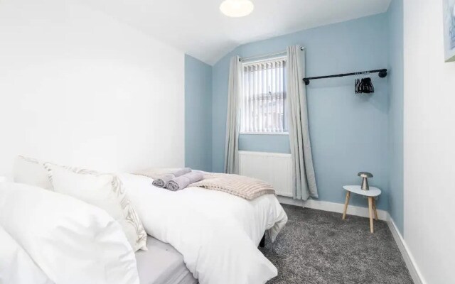 Perfect Booking Stylish 3 Bed Family Home