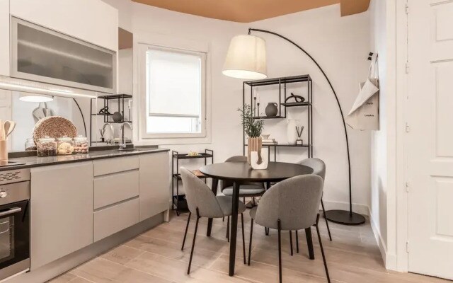 Orusco - 2 Bedrooms in Chamber
