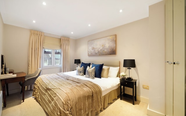 Hertford Flat 15