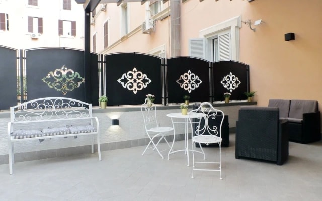 Sasa House