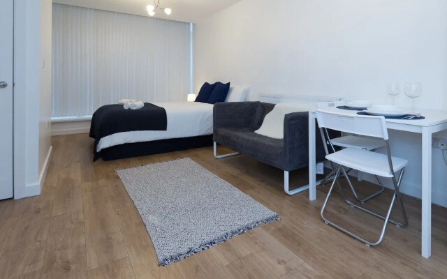 Homes By Pina
