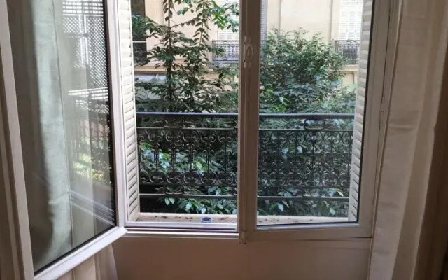 Appartement de Luxe Avenue Montaigne