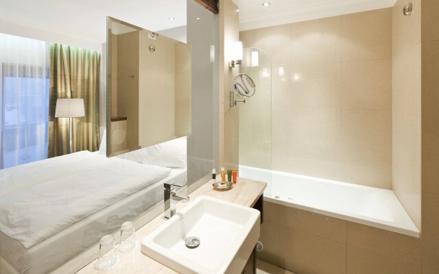 Pytloun City Boutique Self Check-in Hotel