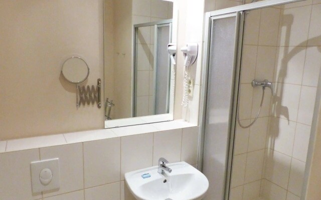 Hotel Pension Elegia am Kurfürstendamm