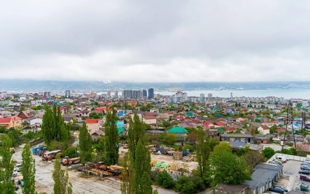 LetoApart на Куникова 47