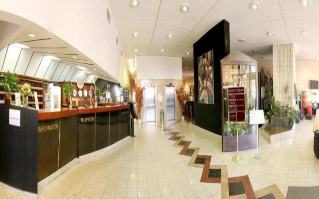 Hotel Tristar