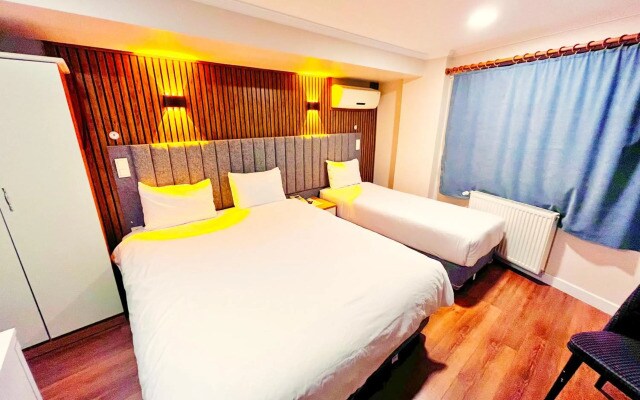 Naila Hotel