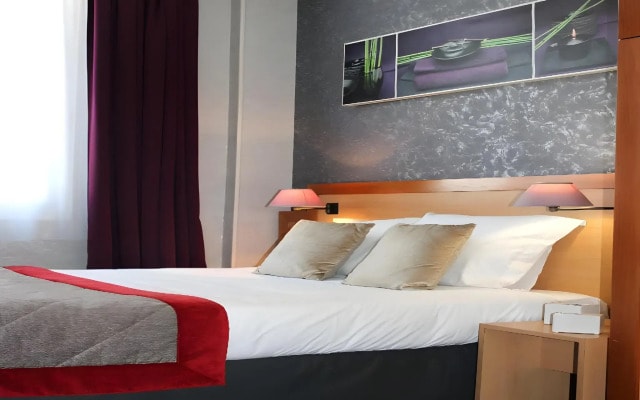 Hotel du Chemin Vert Paris