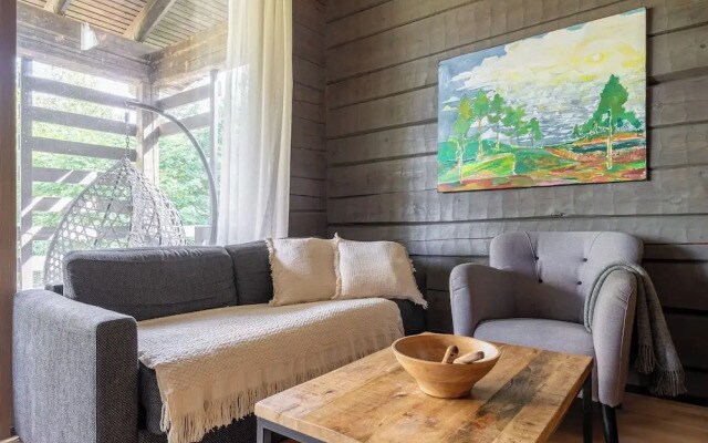 Comfy Cabin in Tahko  with Hot Tub. Private Sauna