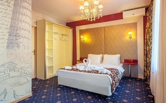 City Crown Apartaments