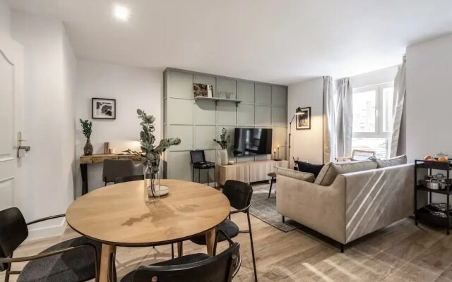 Santillana - 1 Bedroom and Pool in Castilla