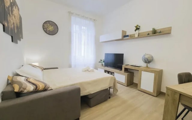 Testaccio Patty Flat
