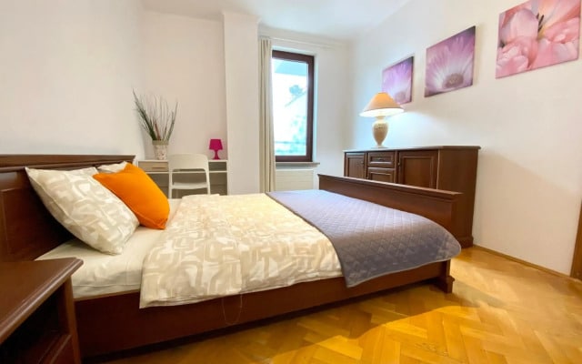 Center Warsaw - Apartmenty Jana Pawła II
