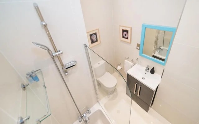 Central London Apartment - Great Location