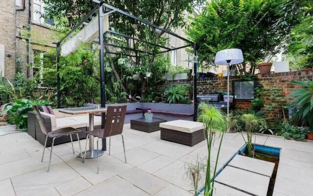 Veeve - Designer Clapham