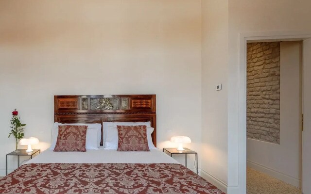 Ca' Longo Palace Apartments