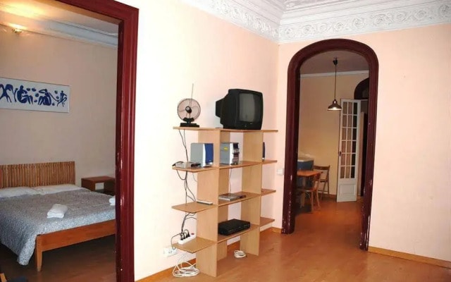 Bailen Apartment