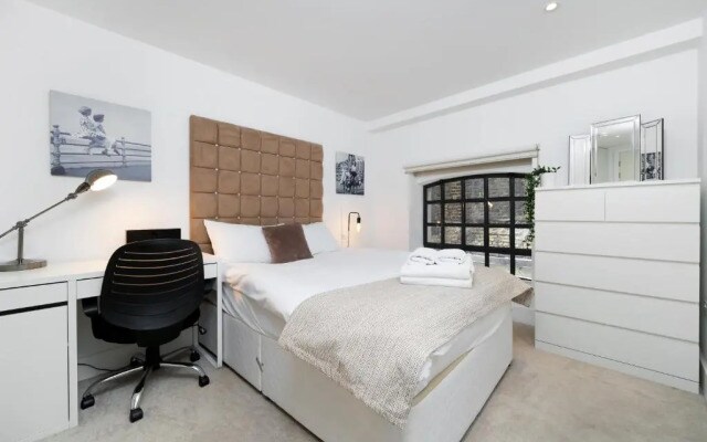 NEW 2 Bedr 3 Beds 2,5 Bath COVENT GARDEN