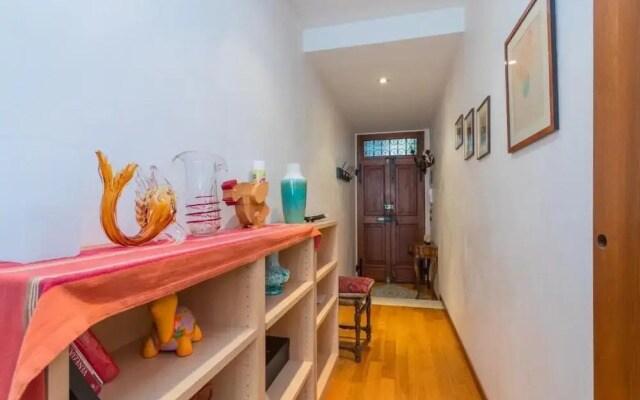 GuestHost -Sunny Dorsoduro Apartment
