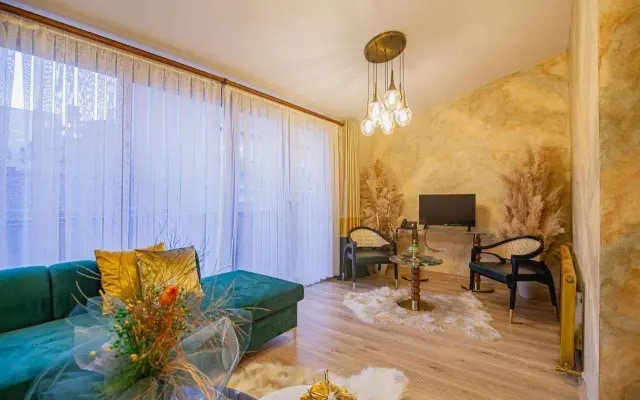 Lord Morgan & Exclusive Design Nisantasi