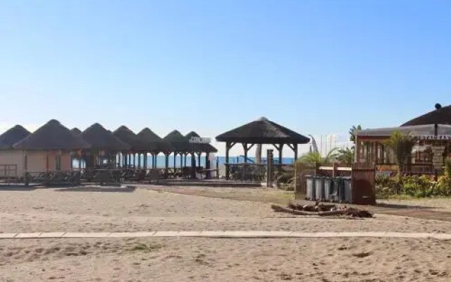 Playamar - Exclusive Beach Apartment With Pool, Tennis and Wifi