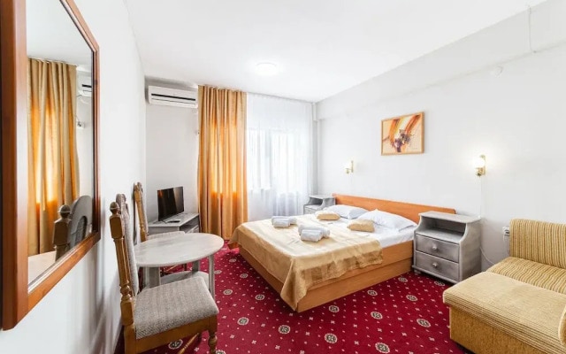 Golden Line Resort