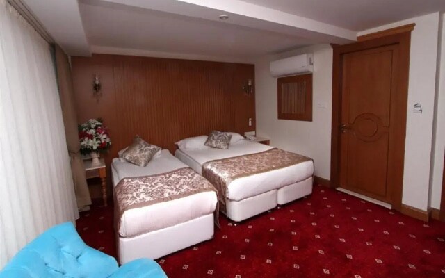 Tilia Hotel