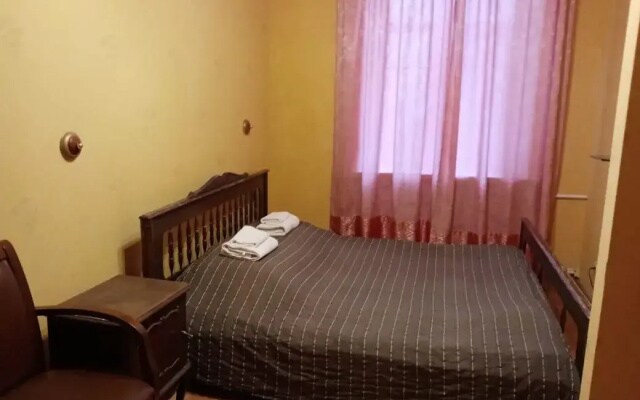 Old Flat (Олд Флэт) на переулке Орловский