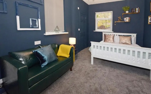 Townhouse Plus @ 301 West Street Crewe