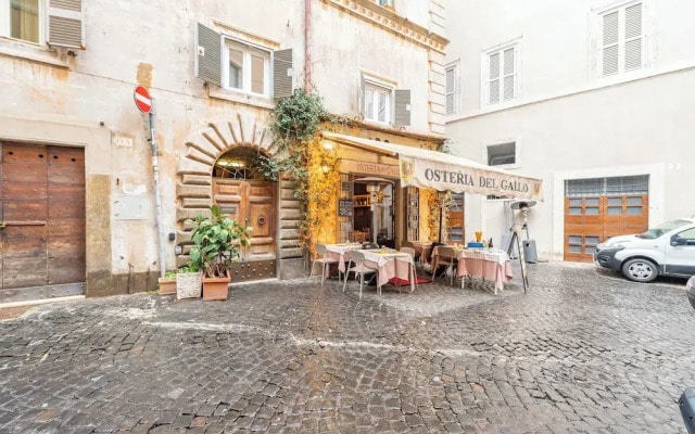 Shalimar House Navona by Ghor