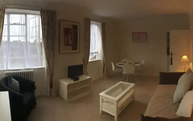 Elegant & Bright English Style 1 Bed Hyde Park