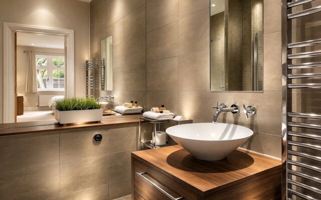 Roomspace Serviced Apartments Kinnaird Court
