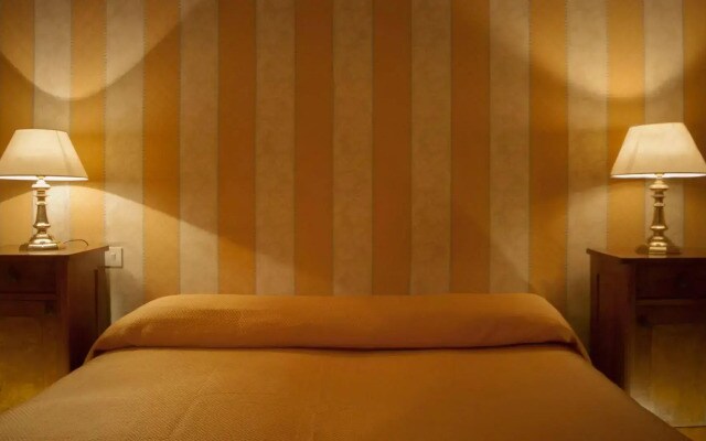 La Maison Royale