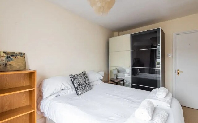 Panoramic Family Home in Maida Vale