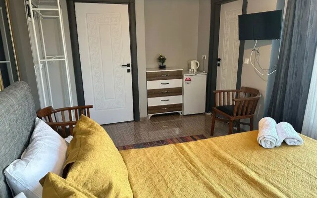 Lion Boutique Hotel