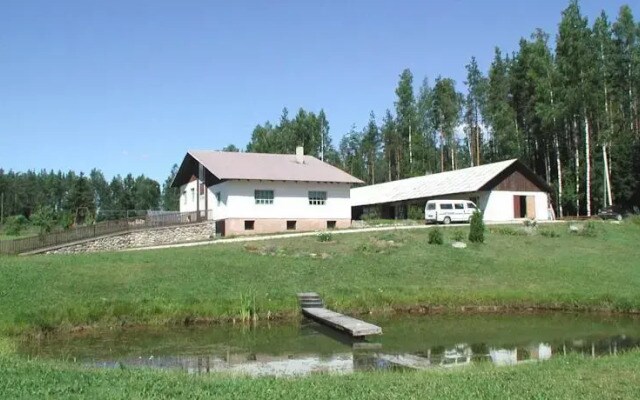 Kanarbiku Turismitalu