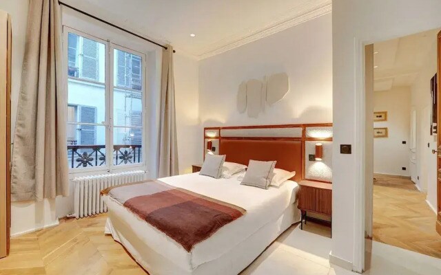 Charm and Elegance for 8p/3br - Grands Boulevards