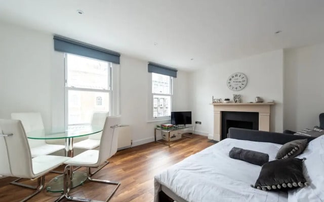 Gorgeous Apartment by Hyde Park SS4