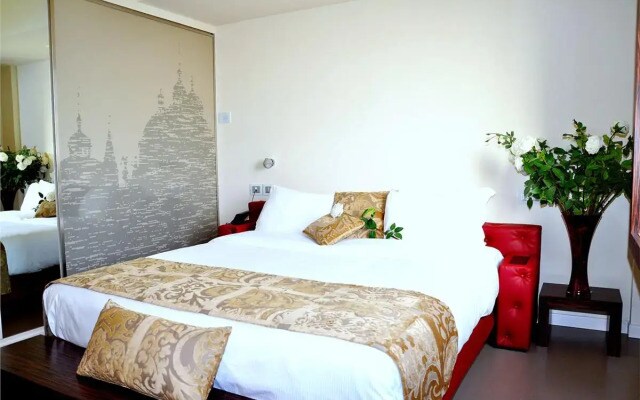Antony Hotel