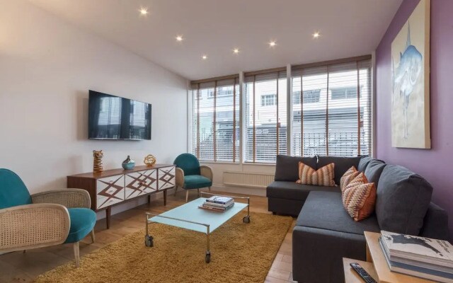 Home For All - Fitzrovia - by Frankie Says