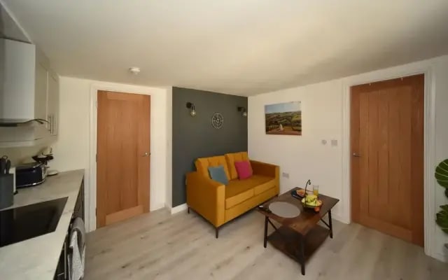 Bollin Suite - Chester Road Apartments by Premier Serviced Accommodation