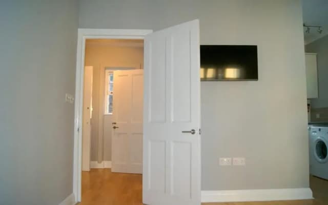 Vauxhall Victorian Building Sleeps 3